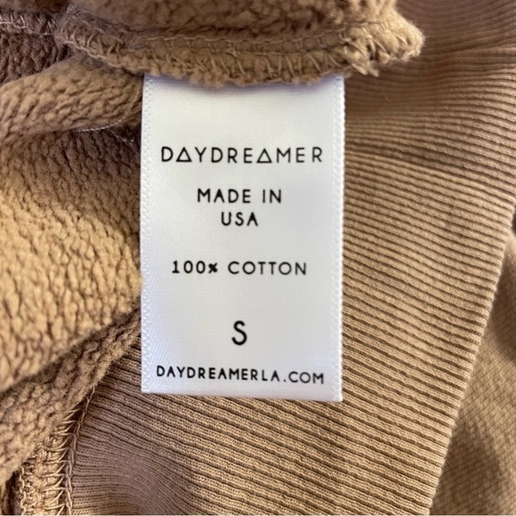 Daydreamer Daydreamer Groovy Type Sweatshirt in Taupe Oversized Size Small NWT - Picture 9 of 11